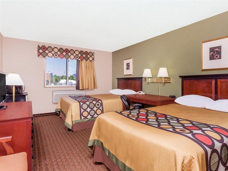 Super 8 By Wyndham Augusta Ft Eisenhower Area Exterior photo